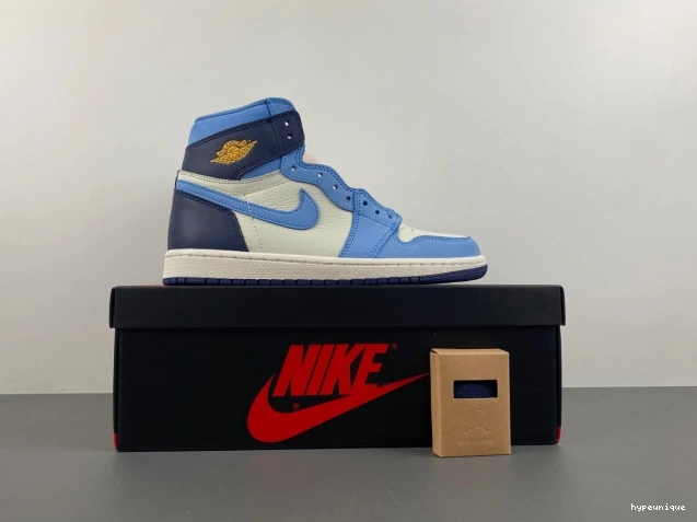 HYPE in Jordan First Flight OG WMNS FD2596-400 High Air 1 0805